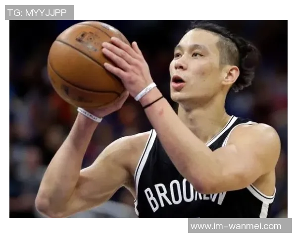 克瓦拉茨赫利亚训练受伤缺席合练球迷期待他早日回归赛场 克瓦拉茨赫利亚训练受伤缺席合练球迷期待他早日回归赛场