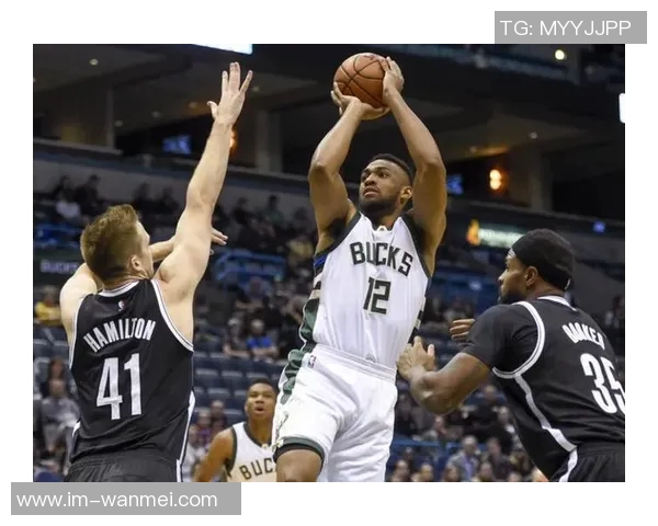 邓恩赞狄龙每日激励队友奋发向上全力以赴面对每场对抗 邓恩赞狄龙每日激励队友奋发向上全力以赴面对每场对抗