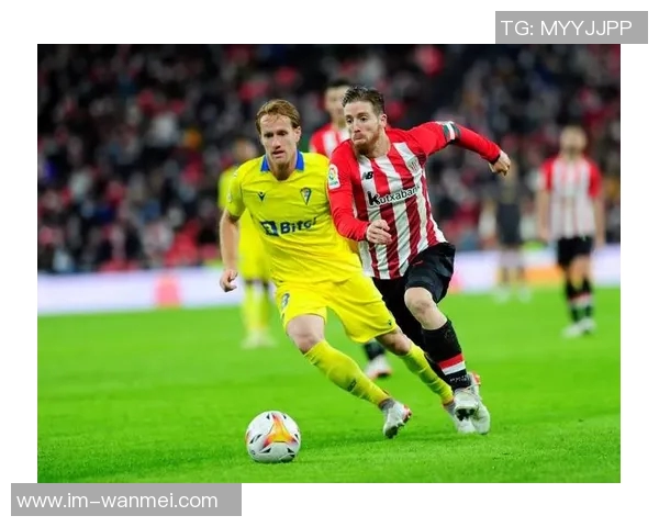 巴德吉因轻微不适缺席合练仍有望入选加泰德比大名单 巴德吉因轻微不适缺席合练仍有望入选加泰德比大名单